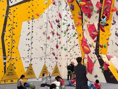 -问山MountQuest攀岩馆