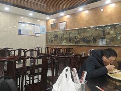-方中山胡辣汤(大学中路56号院店)