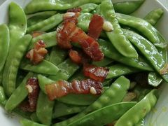 荷兰豆炒腊肉饭-川湘记