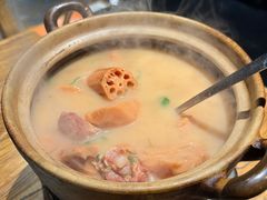 洪湖莲藕炖排骨-丹江渔村(首都机场店)