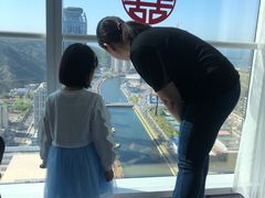 -大连星海皇冠假日酒店
