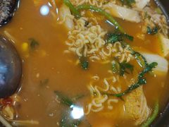 -牛信亭韩国料理·炭火烤肉(紫藤路店)