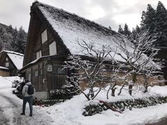 -白川乡与五箇山的合掌构造村落