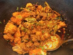 -鱼窝棚柴火铁锅炖(富山屯店)