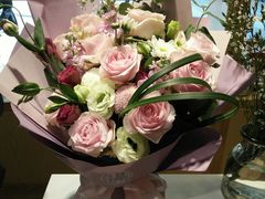 -谷莠子花艺·气球派对·绿植造景·花艺沙龙(金光华广场店)