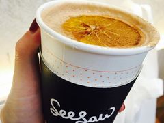 香橙肉桂红美式-Seesaw Coffee(芮欧百货店)