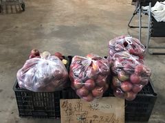 -曼阁市场水果批发市场