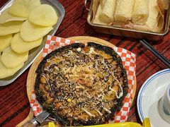 -沙胆彪炭炉牛杂煲(上海日月光广场店)