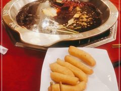 -山城年华老火锅(玉林店)