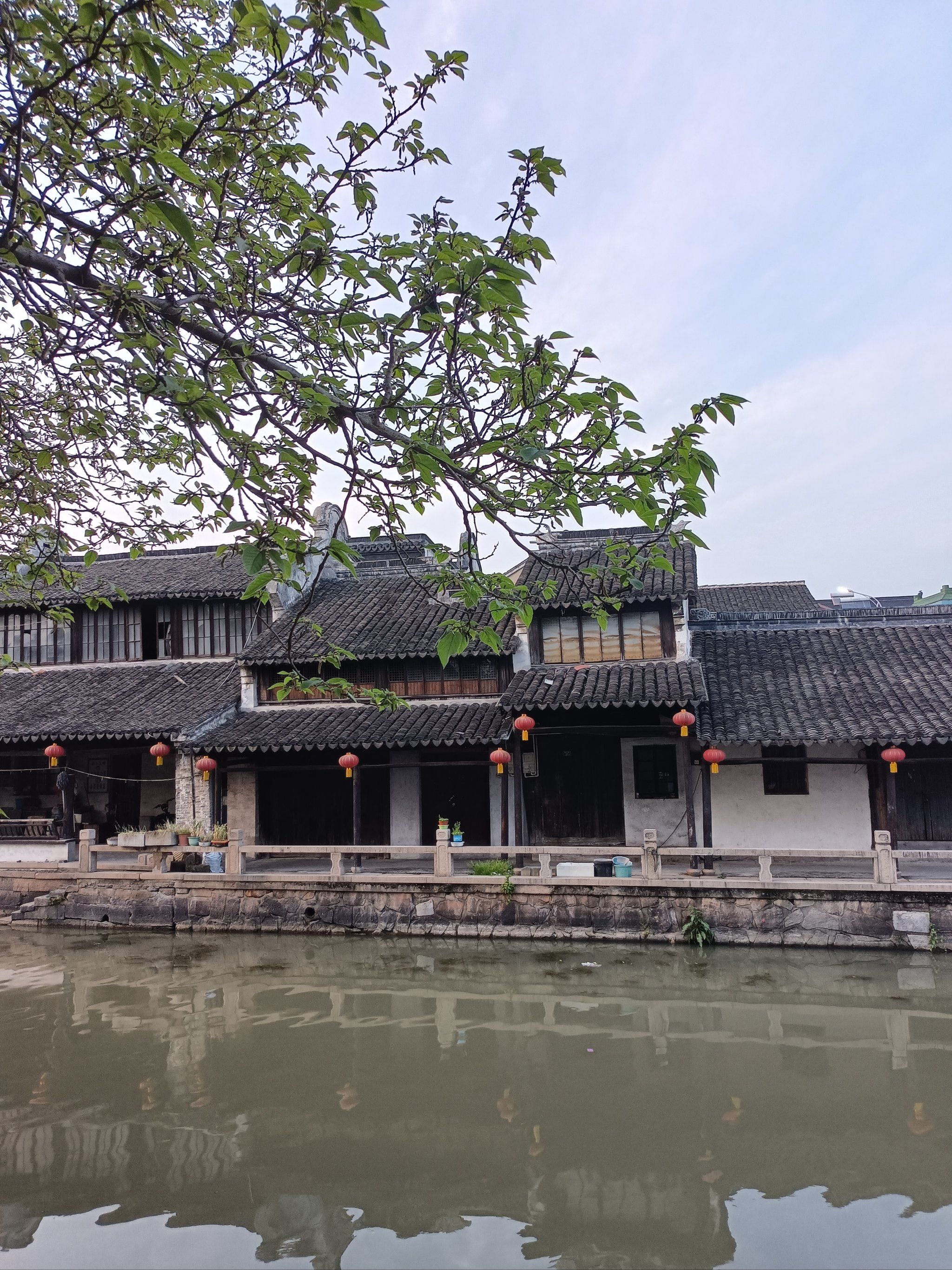 苏州吴江最南端的一个古镇桃源之铜锣古镇