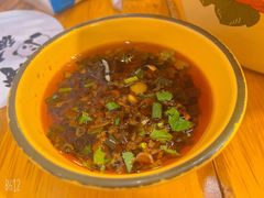 -拈签一笑黄牛肉辣卤串串