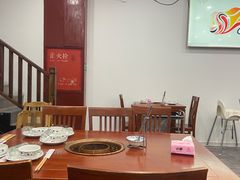 大堂-岳合轩老北京涮肉