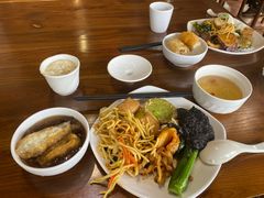 -百荷园蔬食自助餐厅(德辉广场店)