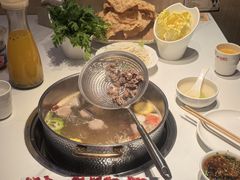 -犇鼎牛潮汕牛肉火锅(新辰里学清路店)