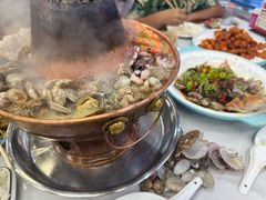 -一口猪海鲜浑锅·东北家常菜