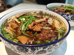 -镇南锅盖面馆(解放路店)