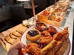 -言玖鲜火锅串串披萨自助(益田假日店)
