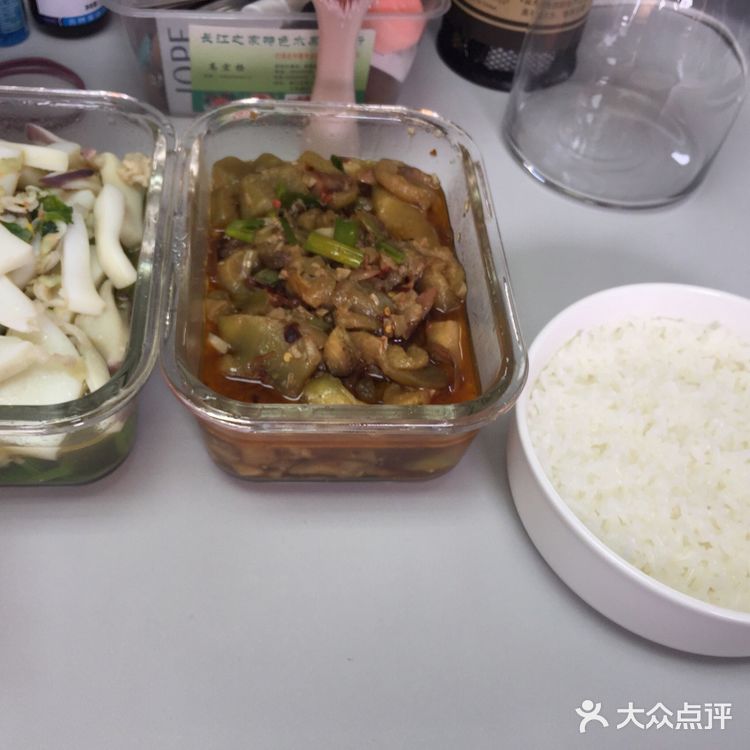 宅女必备的美食,面对着单位食堂难以下咽的菜肴