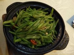 -新一家农家菜(华景新城店)