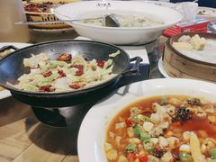 -严记小天府酸菜鱼(西四路店)