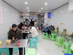 大堂-花溪牛肉粉(八鸽岩店)