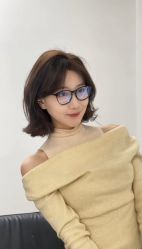 -AYO SALON