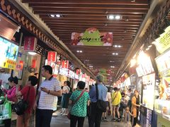 -东门小吃街