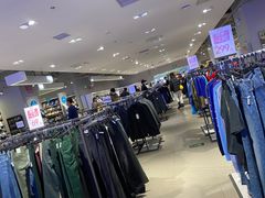 -唯品会(北京国瑞城店)