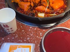 -赵美丽·重庆社区火锅·直营店(火车东站·中豪国际店)