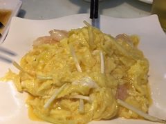 -新大咀港式茶餐厅(宝山万达店)