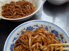 -珠宝街老左杂酱面馆