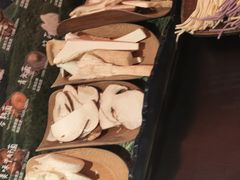 -芸山季·云南山珍菌火锅(人民广场来福士店)