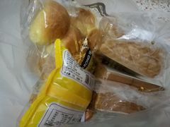 -华荣西饼屋(金禧店)