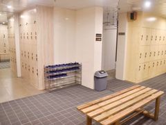整洁舒适的更衣室-海力健身游泳(太古里朗御店)