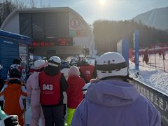 -亚布力新体委滑雪场