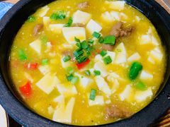 石磨豆花-土桥手掌鸡·26年灌县老味道(都江堰店)