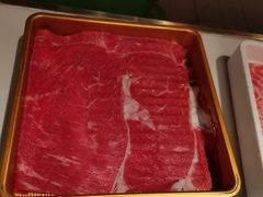 和牛M9胸肉-温禾牛·和牛寿喜烧自助火锅(恒基名人店)