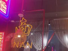-老闵田螺馆·南昌特色小炒(梦时代店)