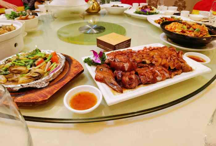 龙苑酒楼(龙华总店)-"在家附近的酒楼 11:30前埋单有折扣,.