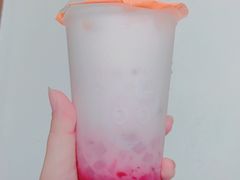 莓莓酸奶-CoCo都可(虹口龙之梦店)