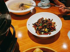 -有红鸡毛店·川菜(建设路店)