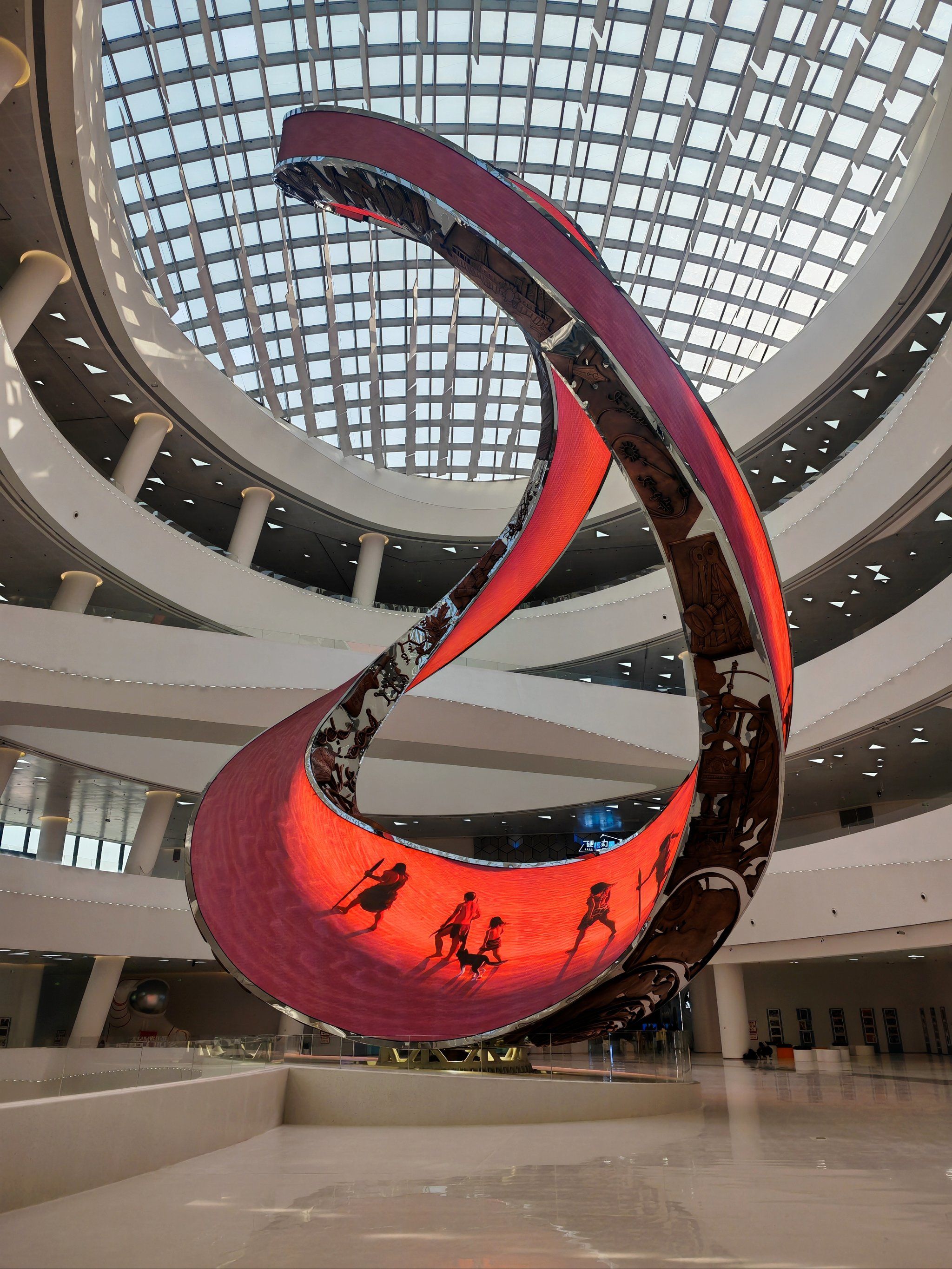 来西安科技馆感受视觉震撼