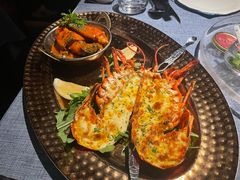 芝士焗鲜活波士顿龙虾-弦月窗LUNETTE BY AMANDA(复兴路店)