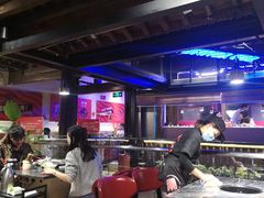 大堂-热火朝天鲜切牛肉火锅(南强街巷店)
