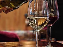 -Brut Eatery Wine Bar & Restaurant (建国东路店)