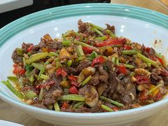 小炒黄牛肉-湘鲜小灶·湖南土菜馆(龙华店)