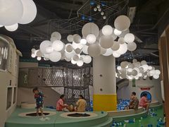 -涨巢·潮玩水疗局