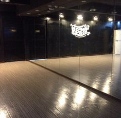 -YASAKI国际舞蹈中心