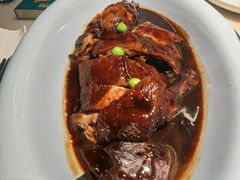 蜜制卤鸭-佬麻雀·剁椒鱼头(京基KK One店)