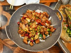 干锅肥肠-西江美食舫·江西菜(健德桥店)